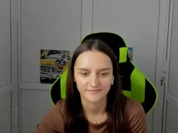 Chaturbate Free Live Porn of bellaforest