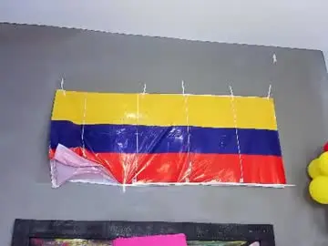 Chaturbate Free Porn Cam of charlotte_curvy_
