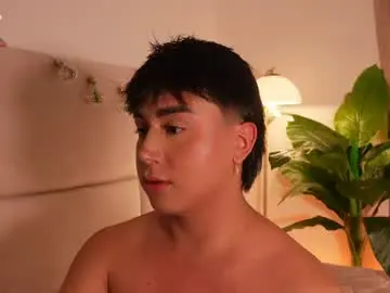 Chaturbate Adult Video Chat of enyollbloss