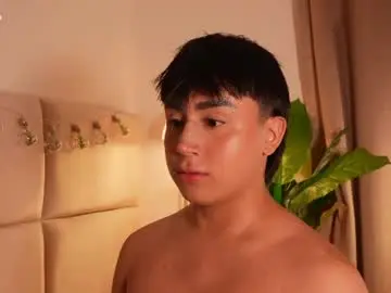 Chaturbate Best live sex cam show of enyollbloss