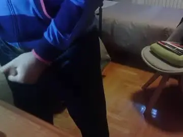 Chaturbate Sex Cam of andyto1990