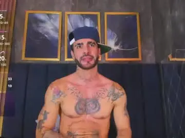 Chaturbate Live Sex Cam of lancelot_benwick