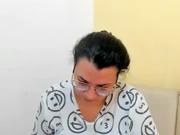 Chaturbate Live Sex Cam of marilyn_garcia