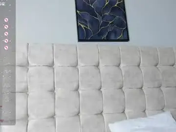 Chaturbate Free Live Porn of mia_dolls18