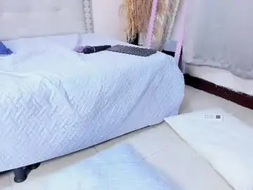 Chaturbate Best live sex cam show of mia_dolls18