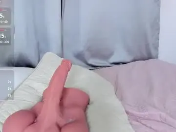 Chaturbate Live Sex Cam of mia_dolls18