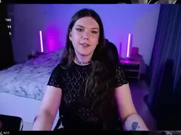 Chaturbate Live Sex Cam of micheledoll