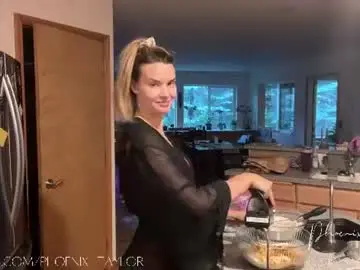 Chaturbate Sex Cam of phoenix_taylor