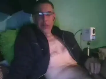 Chaturbate Sex Cam of reyes_albert2006