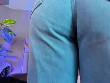 Chaturbate Best live sex cam show of bianca_ks