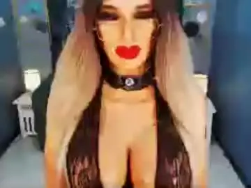 Chaturbate Live Sex Cam of bigbomblhoraine