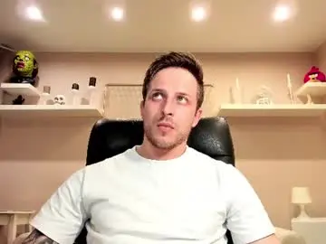 Chaturbate Nude Webcam of chriscarrey