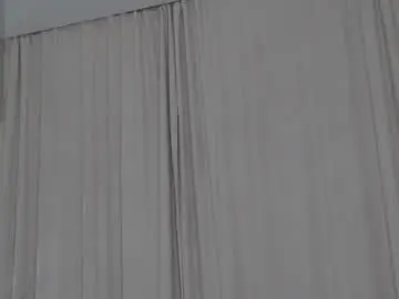 Chaturbate Live Sex Cam of corni__