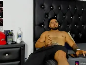 Chaturbate Sex Cam of mikeblaree
