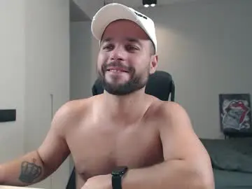 Chaturbate Sex Cam of sandro_best