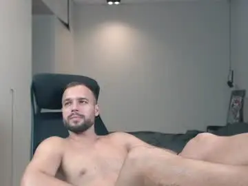 Chaturbate Adult Webcam of sandro_best