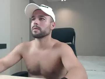 Chaturbate Best live sex cam show of sandro_best