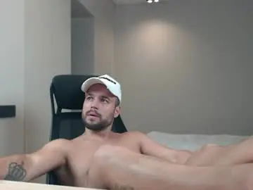 Chaturbate Watch Live Sex Cams of sandro_best