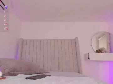 Chaturbate Live Sex Cam of shelynna_azzul