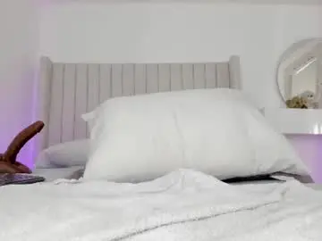 Chaturbate Live Sex of shelynna_azzul