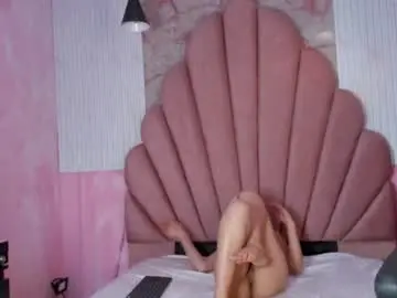 Chaturbate Watch Live Sex Cams of winter_girl_07