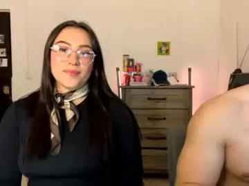 Chaturbate Live Sex Cam of lilyhotson