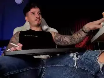Chaturbate Live Sex Cam of matt_thestud