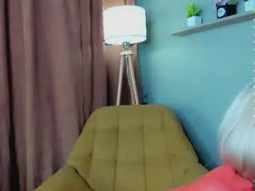 Chaturbate Live Sex Cam of blondensinful