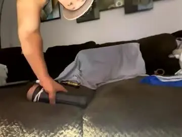 Chaturbate Live Sex Cam of dickemdown93est