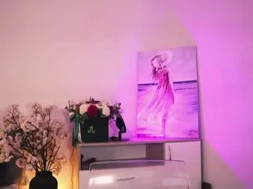 Chaturbate Watch Live Sex Cams of misslullu