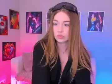 Chaturbate Free Live Porn of emilia_fly