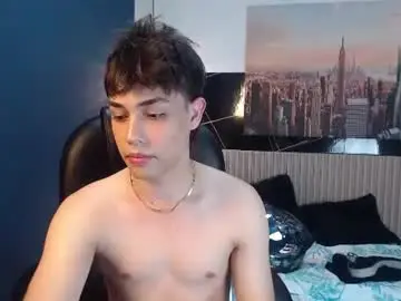 Chaturbate Live Porn of ivan_cooper