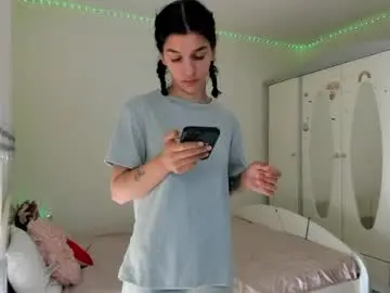 Chaturbate Sex Cam of maya_and_guests