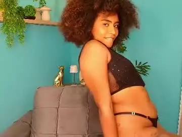 Chaturbate Sex Chat of naya_milano