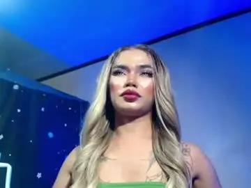 Chaturbate Best live sex cam show of sexyhotbabe18