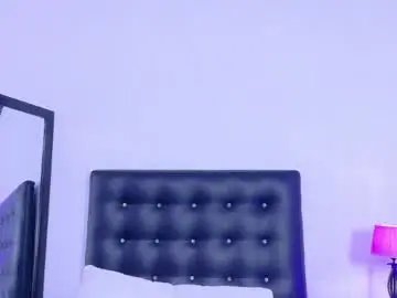 Chaturbate Free Live Porn of skinny_hottie18