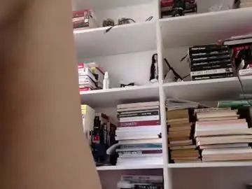 Chaturbate Free Porn Cam of sweet_lil_thing