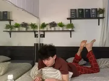 Chaturbate Free Live Porn of cute_mikex