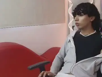 Chaturbate Watch Live Sex Cams of bunny_tay1