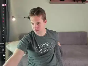 Chaturbate Live Sex Cam of dr_your_dream