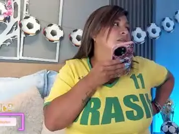 Chaturbate Live Sex Cam of eliseplayboobs