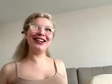 Chaturbate Live Sex Cam of k1tty_cute