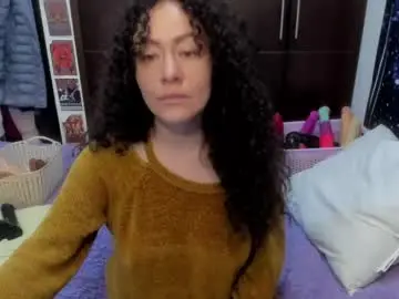Chaturbate Free Live Porn of laura_anal_