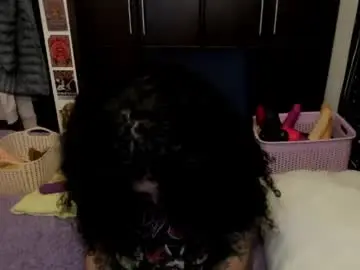 Chaturbate Live Porn of laura_anal_