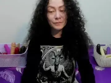 Chaturbate Watch Live Sex Cams of laura_anal_