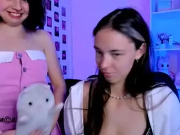 Chaturbate Live Sex Cam of lia_dream_
