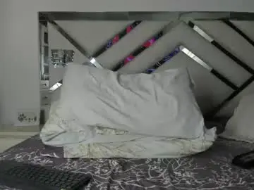 Chaturbate Watch Live Sex Cams of maybelline_666
