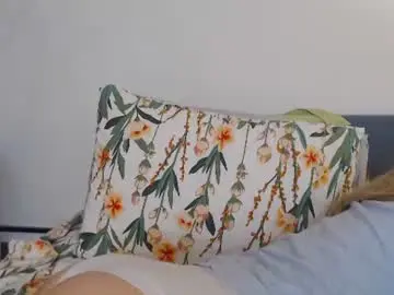 Chaturbate Live Sex Cam of scarlettford