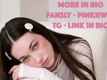 Chaturbate Best live sex cam show of avelineee