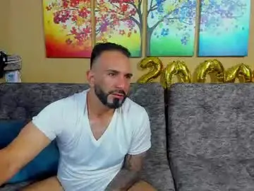 Chaturbate Live Sex Cam of dani_and_maik